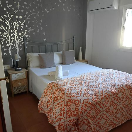 Santa Justa Apartment Seville Ngoại thất bức ảnh